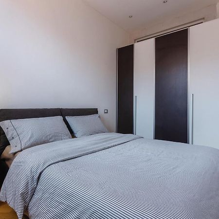 Bologna Modern Apartment Saragozza District Esterno foto