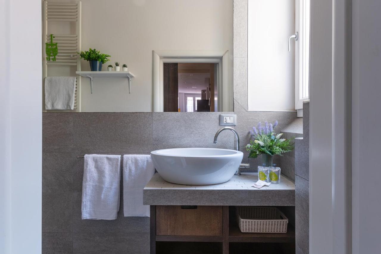 Bologna Modern Apartment Saragozza District Esterno foto
